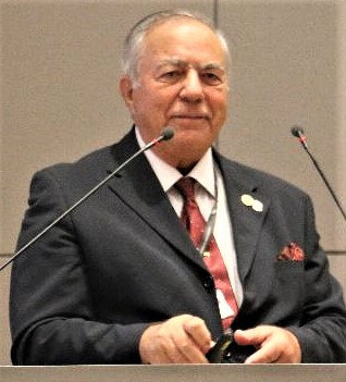 Prof. Dr. İbrahim ÖZTEK <br> TÜRK ve DÜNYA TARİHİNİ DEĞİŞTİREN ZAFERLER <br>Tarihimizdeki en büyük iki zafer biri Malazgirt Meydan Savaşı zaferi,  diğeri Başkomutanlık