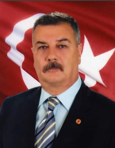 Rıza Karaymir <br> TÜRK DÜNYASI’NDA YÖRÜKLER <br> Yörükler, Türk kültür tarihinin en köklü ve en dikkat çekici unsurlarından biridir.